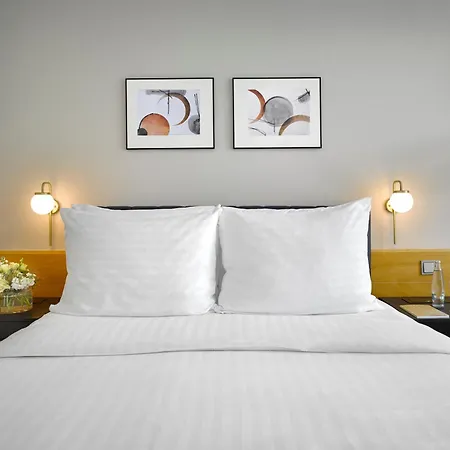 K+k Fenix Hotel 4*