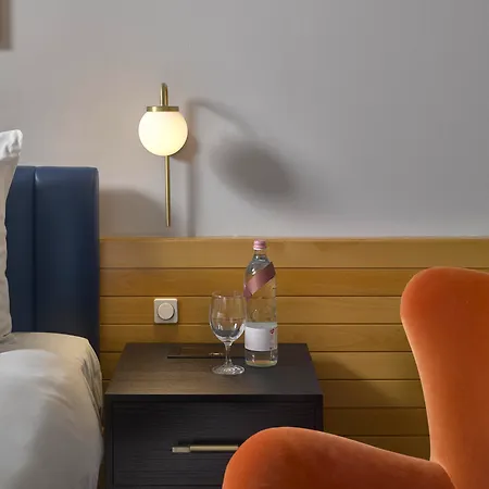 K+k Fenix Otel