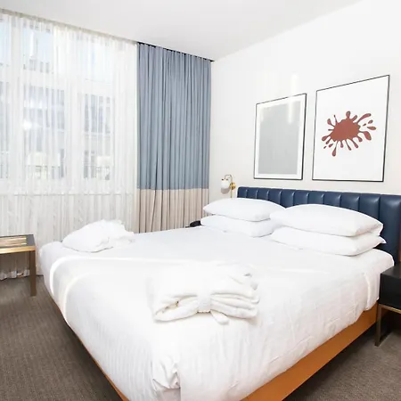 K+k Fenix Otel 4*