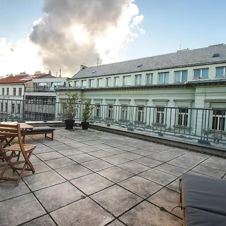 K+k Fenix Hotel